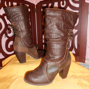 HOGAN BOOTS IN GOOD PRE-OWNED  CONDITION (NICE)